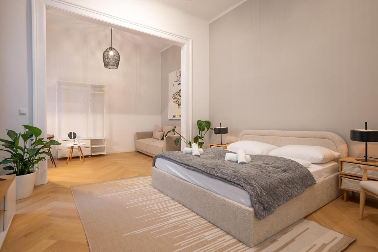 Spacious 110М2 Flat In The City Center Wien Eksteriør billede