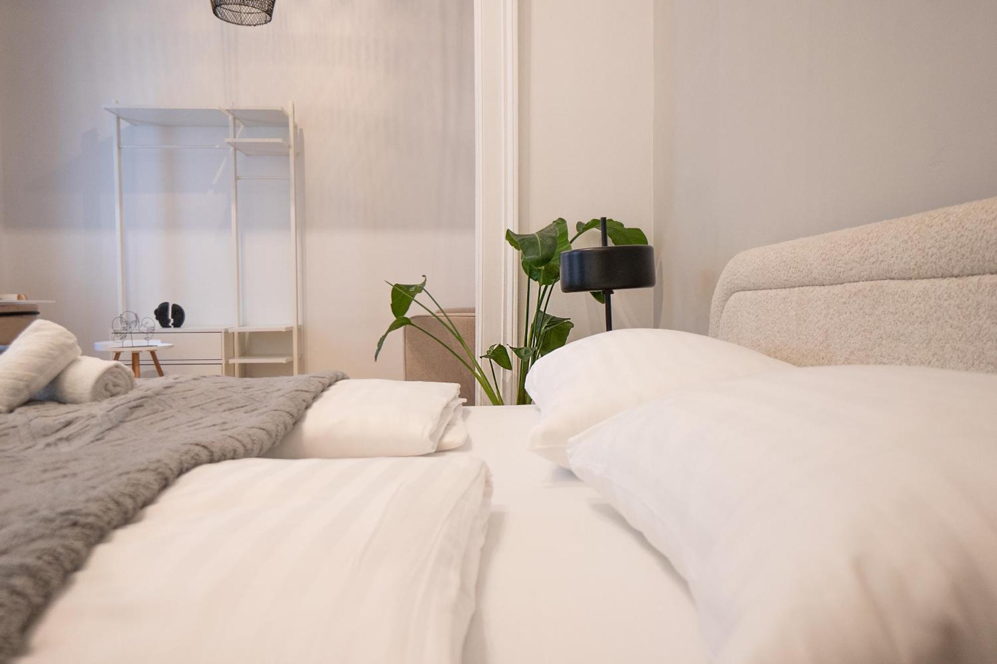 Spacious 110М2 Flat In The City Center Wien Eksteriør billede